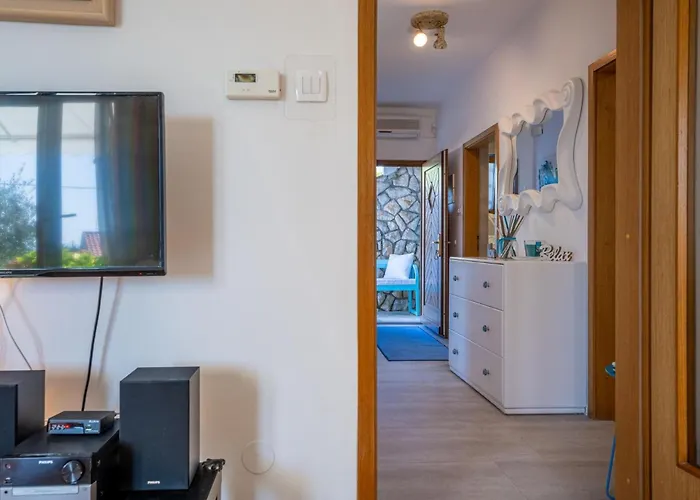 Vacation Helga By Interhome